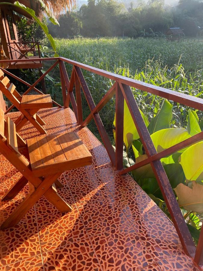 Karen Eco Lodge Ban Kat Exteriör bild