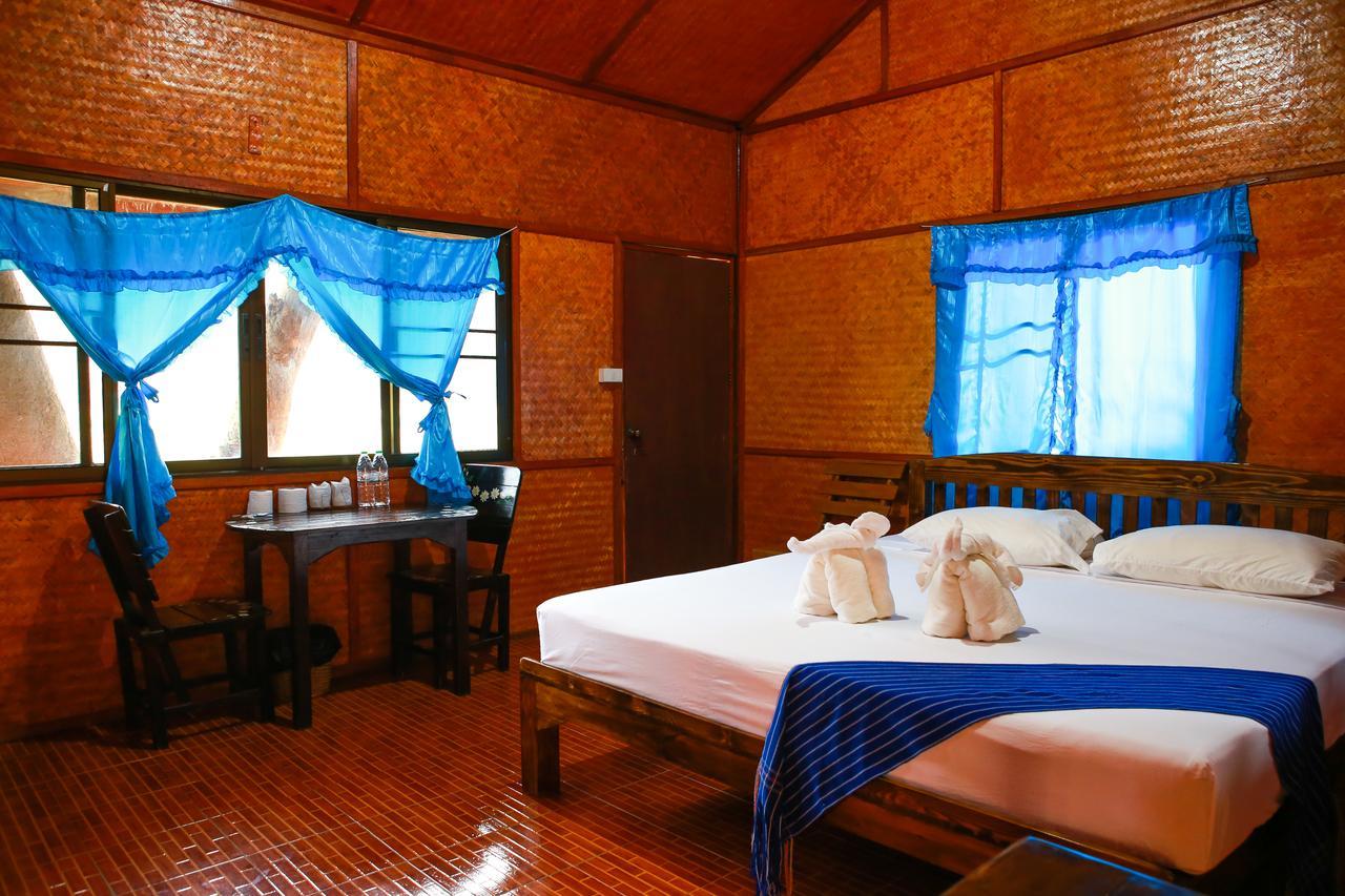 Karen Eco Lodge Ban Kat Exteriör bild