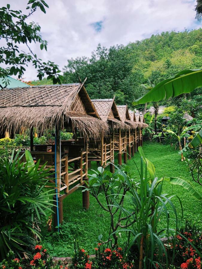Karen Eco Lodge Ban Kat Exteriör bild